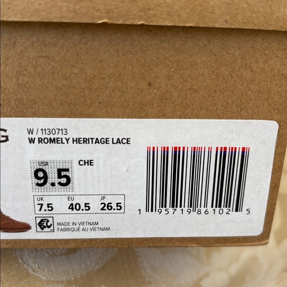 UGG Women's Tan Winter Boots - Picture 5 of 5